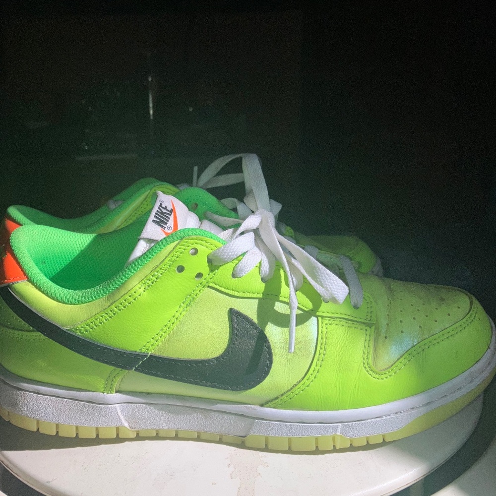 Nike Dunk Low SE Splash Volt Total Orange Green Size